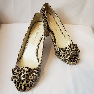 Franco Sarto peep-toe Cheetah Pump sz 8.5